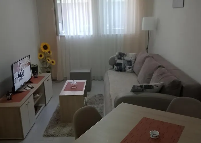 Jelalux * Gornja Toplica